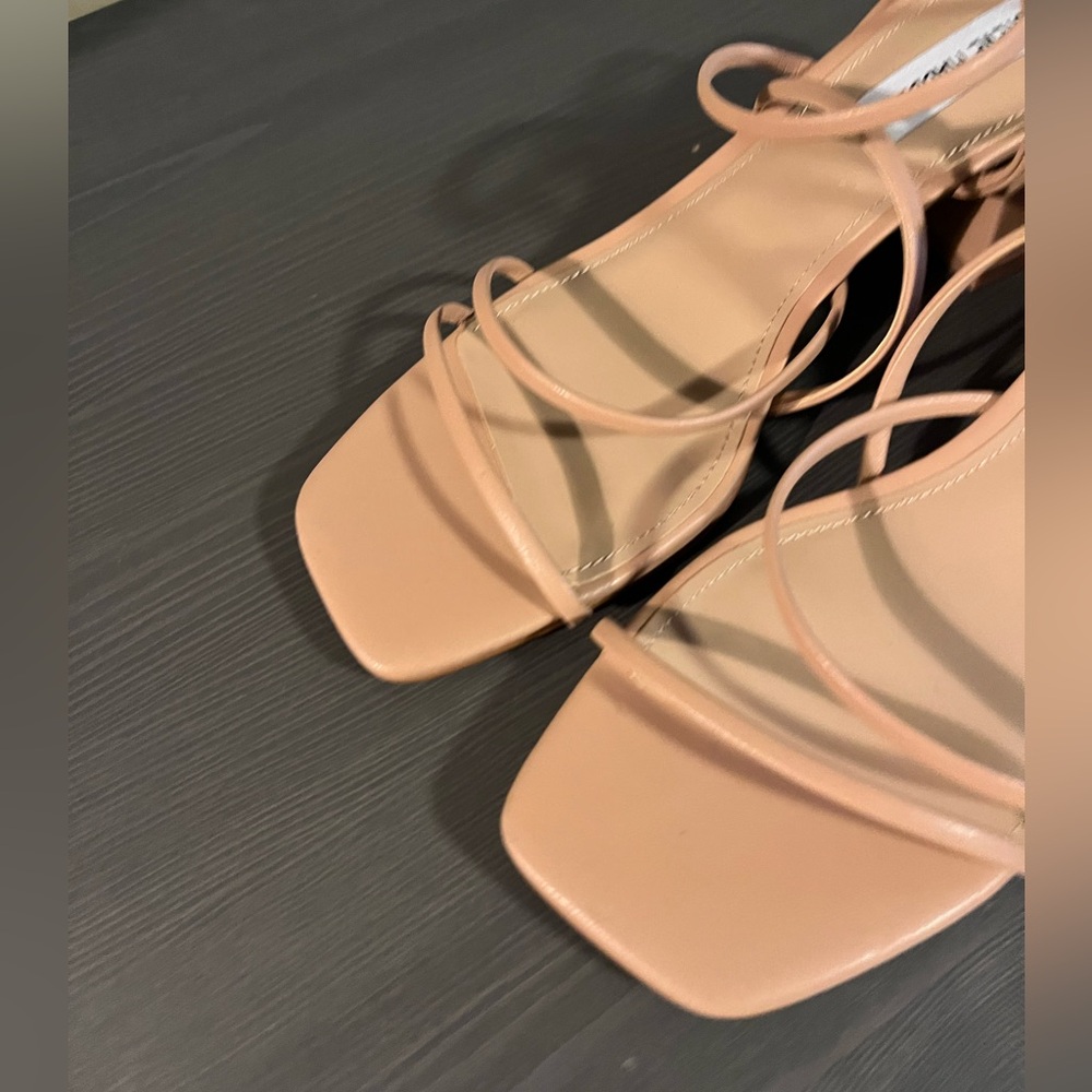 Steve Madden Nude Strappy Block Heel Sandals - Picture 6 of 7